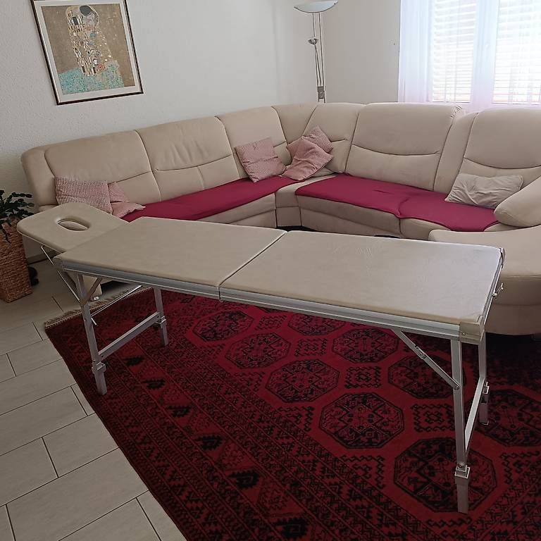 Sedie a sdraio: Klappbare Koffer Massageliege  – Usato da Safnern venduto da billionboy55