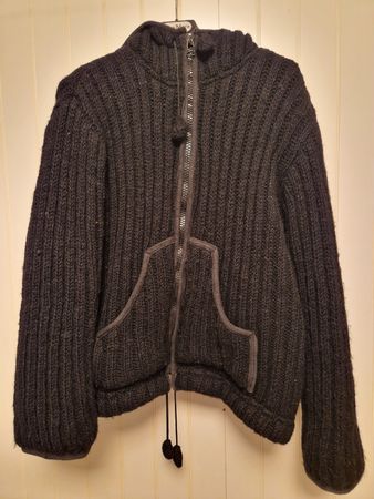 Dicke Wolljacke 100 % Wolle