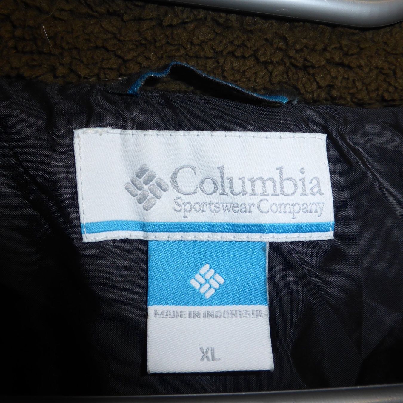Columbia Giacche: Winterjacke COLUMBIA, Gr. XL – Usato da St.Gallen venduto da regenbogen5 1