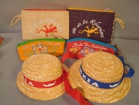 ❗Jetzt= 8.- Fr. !❗4x Basttasche La Réunion + 2x Hüte Venedig