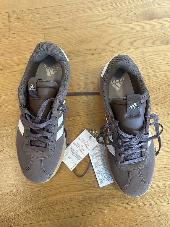 Adidas Scarpe da donna: Adidas Brown Sneakers – Usato da Zürich venduto da mel_r8f2 3