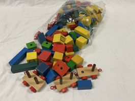 Holzbausteine Bunte Bausteine Kinder Spielzeug guter Zustand