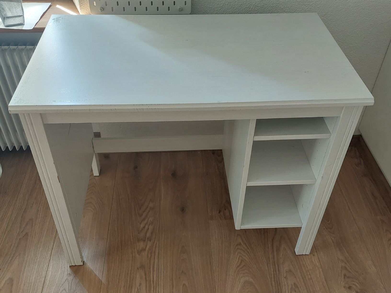 Ikea Schreibtische: Schreibtisch weiss mit Fächern gebrauchter Zustand – Gebraucht aus Stallikon von Chacana 1
