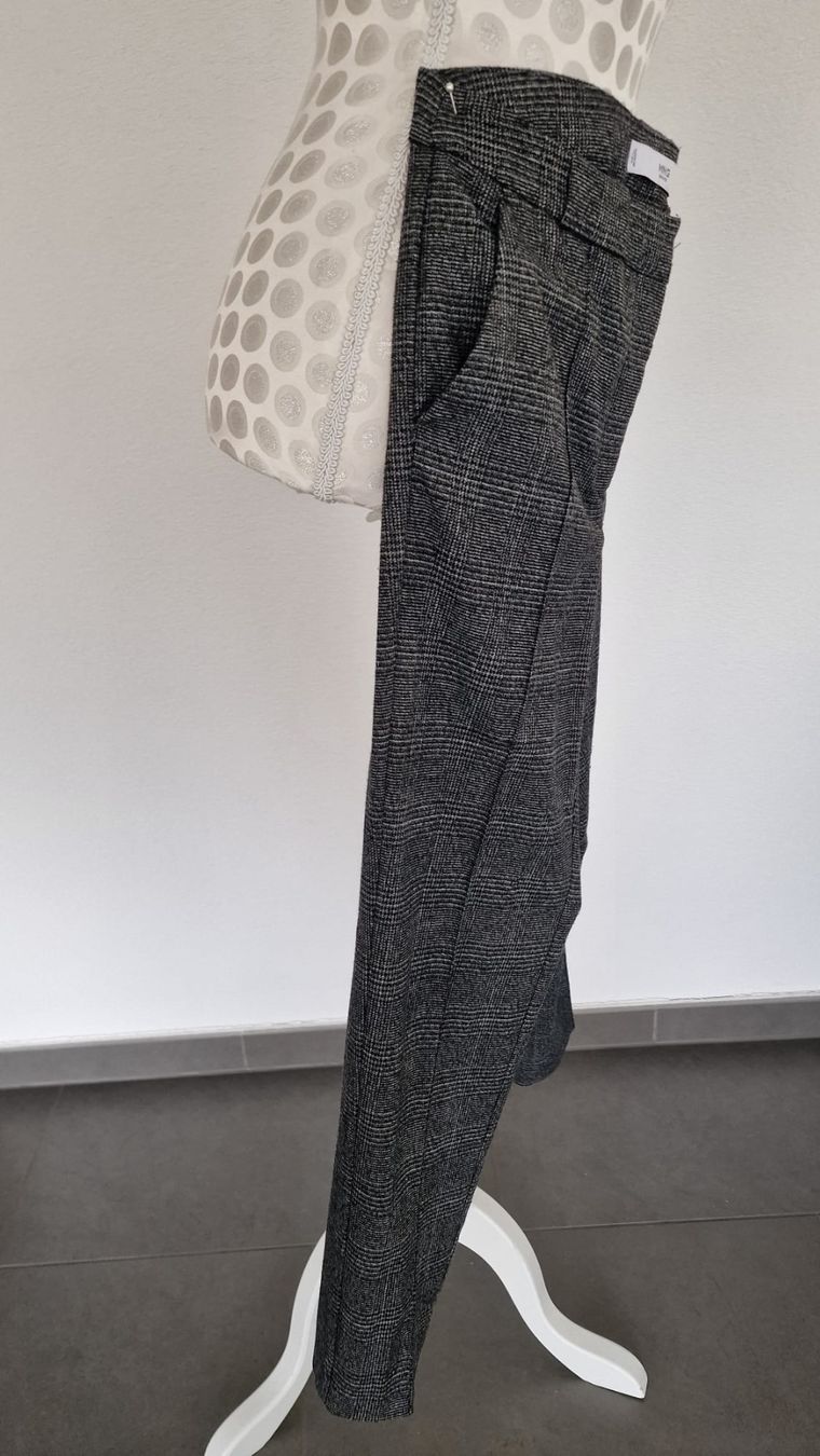 Mango Pantaloni: Mango Basic Hose/Pantaloni/Pantalon/Trousers – Usato da Magden venduto da stricklady 7