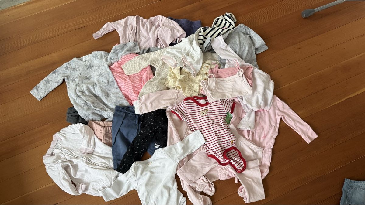 Ensembles coordonnés: Kleiderpaket Grösse 74 – D'occasion à Zürich par Daniman