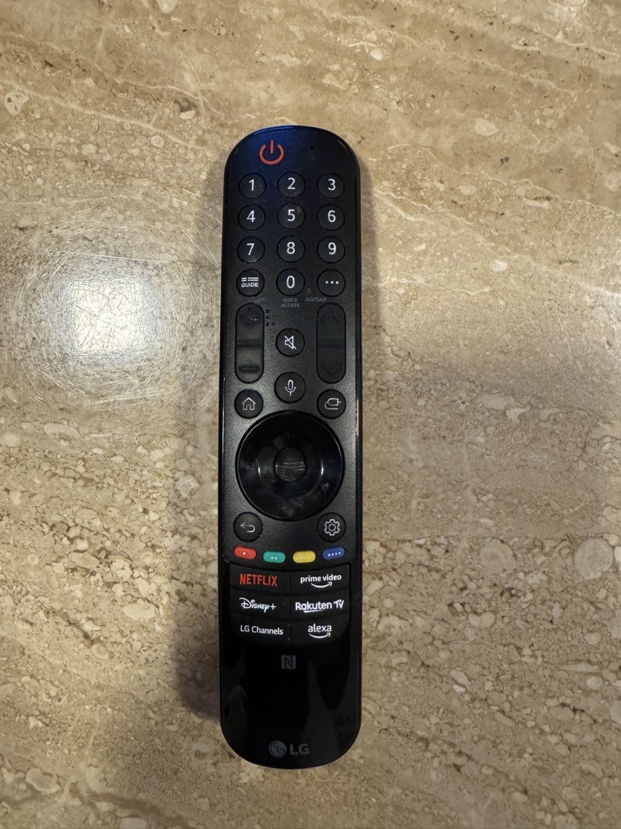 LG OLED C4 / 65 Zoll (Gebraucht) in Emmenbrücke für CHF 700 – nur ...
