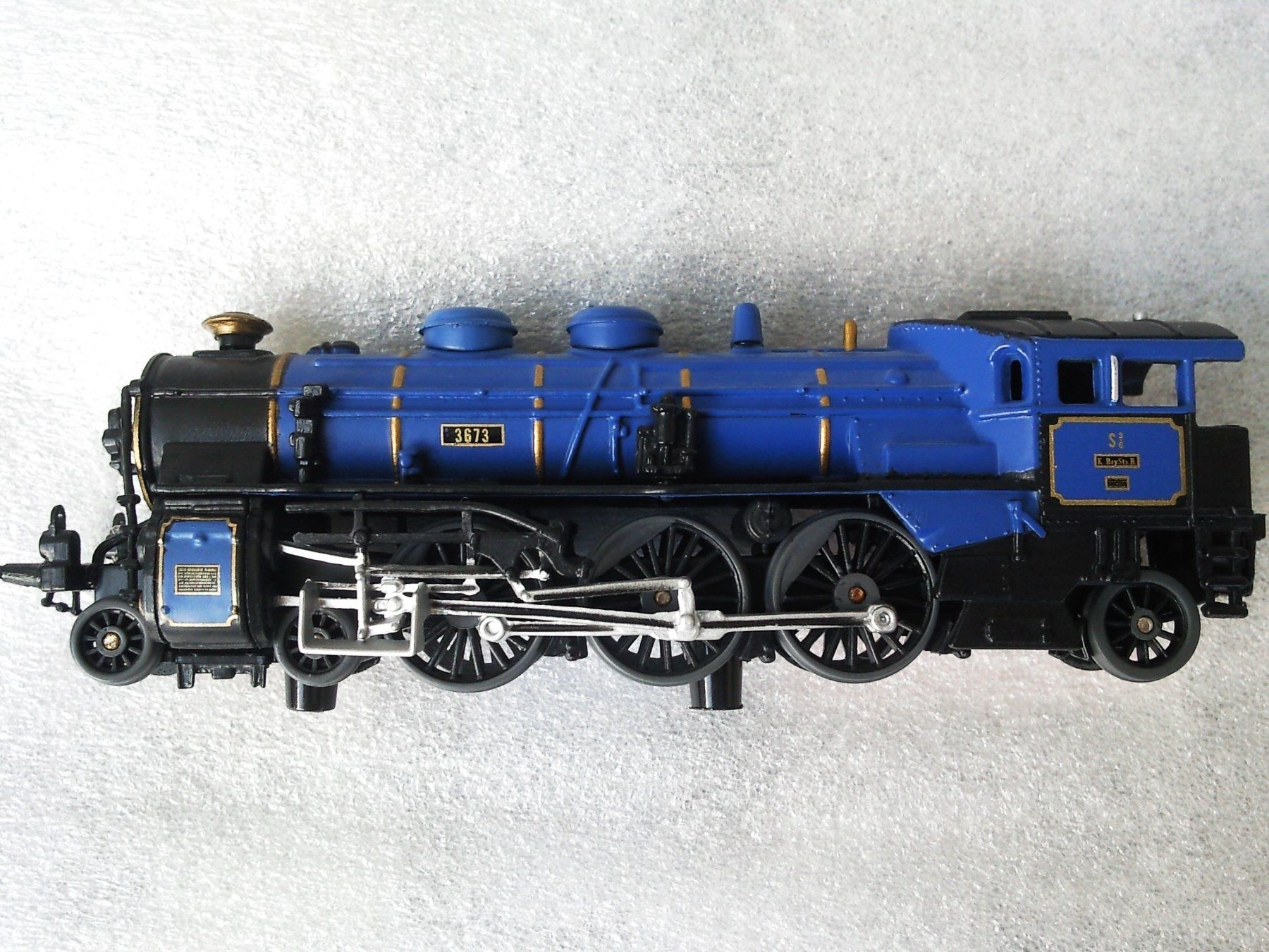 Modelleisenbahnen: Zugmodell – Gebraucht aus Berikon von m1l3n 3