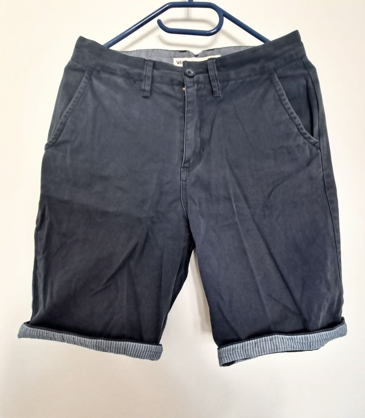 Vans Jeans: Vans Herren Jeans Gr. 28 – Usato da Liestal venduto da Mas-Y-Mas 1