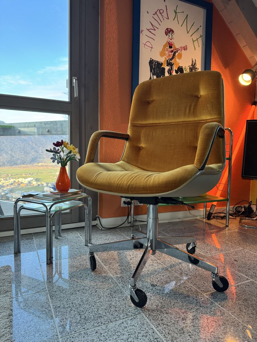 Steelcase Sedie: Steelcase Bürostuhl Nr 3 – Usato da Stans venduto da Bridges_Vintage 3