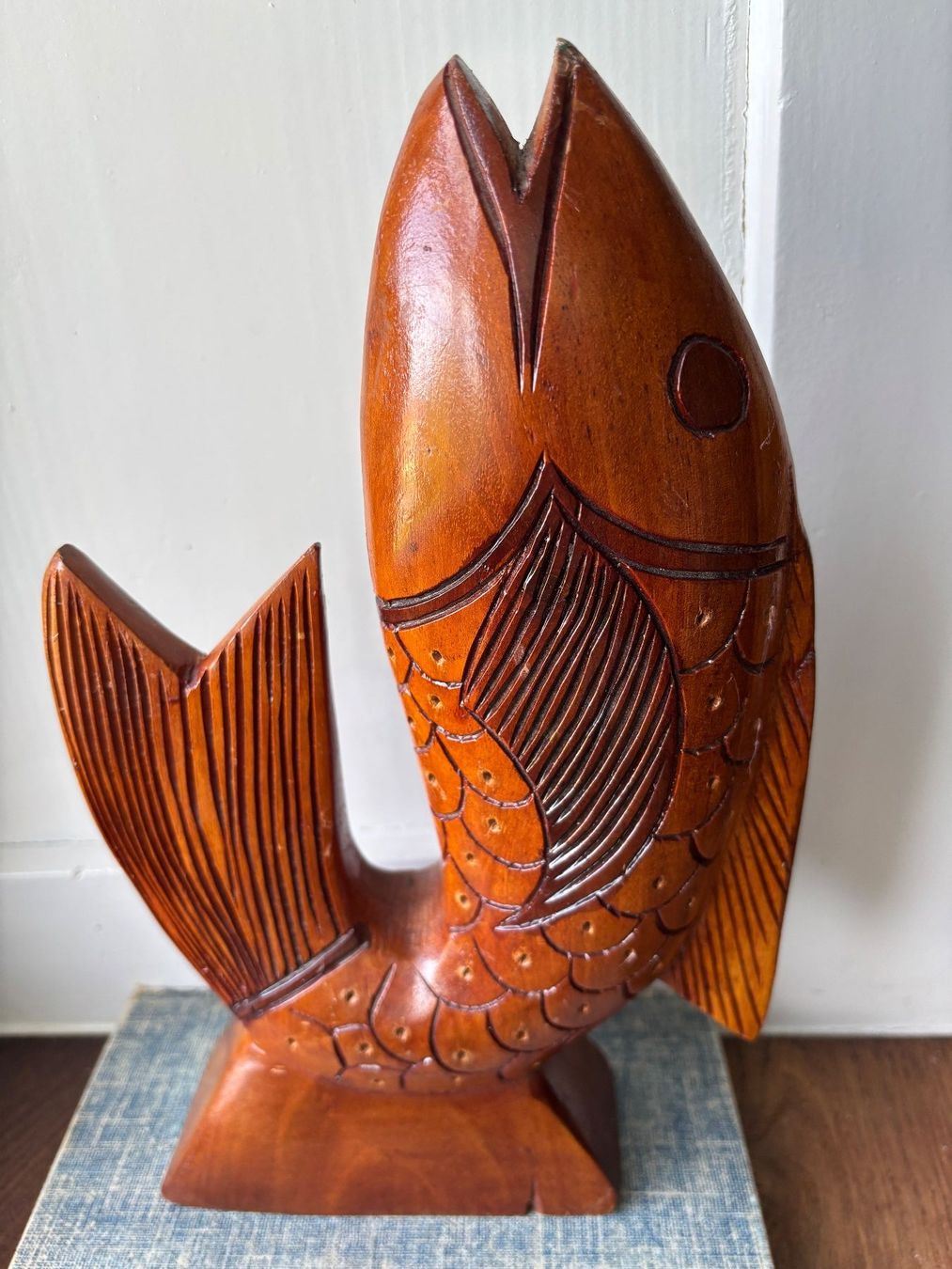 Sculture & Statue: Vintage Holzfisch Deko-Objekt, Handarbeit – Usato da Horgen venduto da uge_pd5p 1