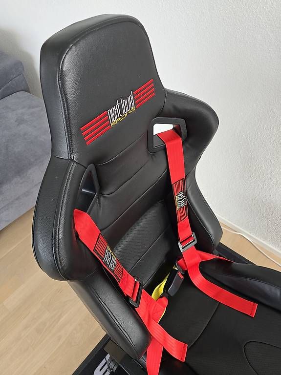 Chaises: Sim Racing Sitz inkl. Sitzschiene – D'occasion à Neunkirch par Nat1999 3