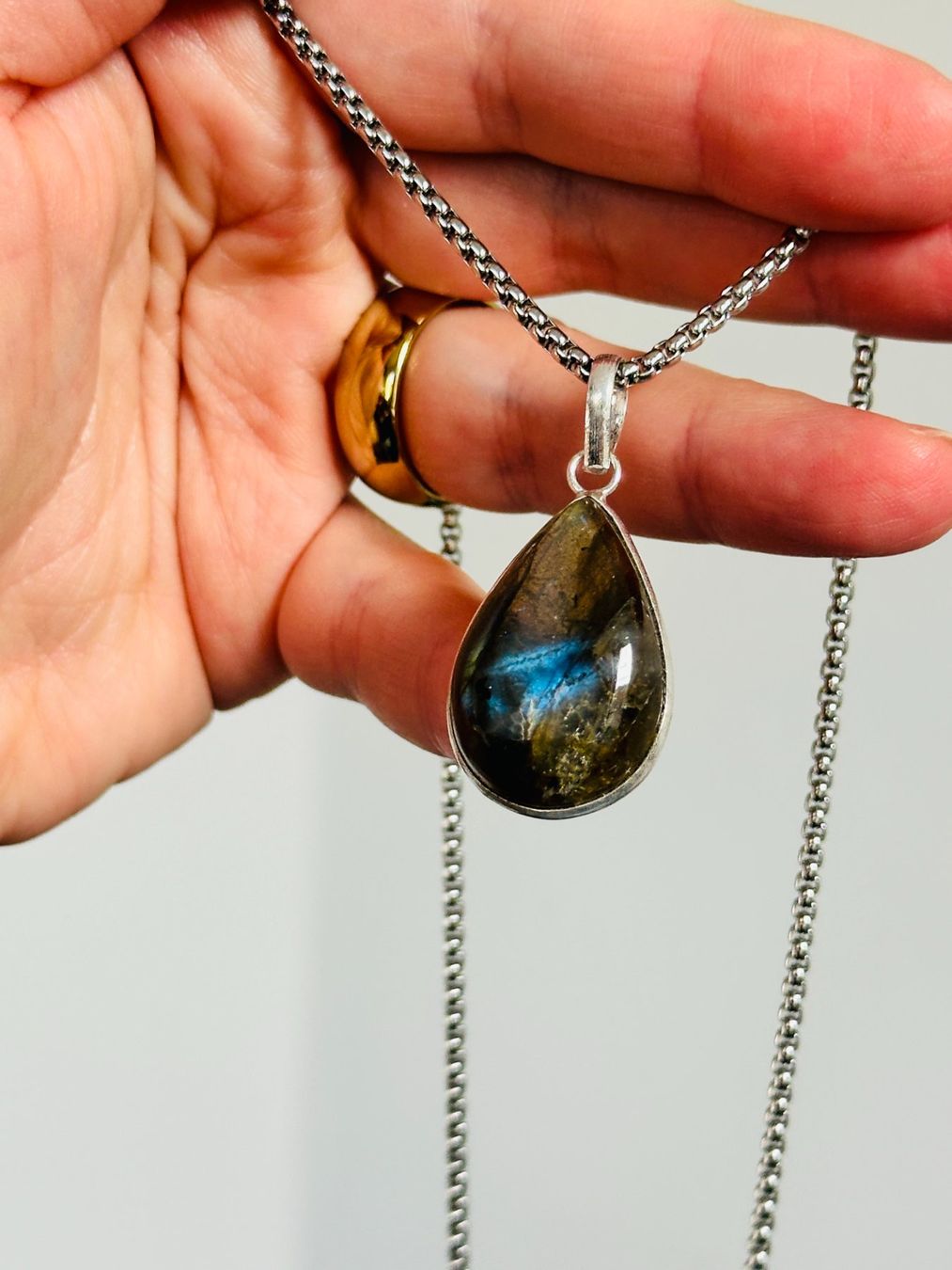 Catenine: Fashionable labradorite necklace – Nuovo e nell'imballaggio originale da Genève venduto da AGBERG 5
