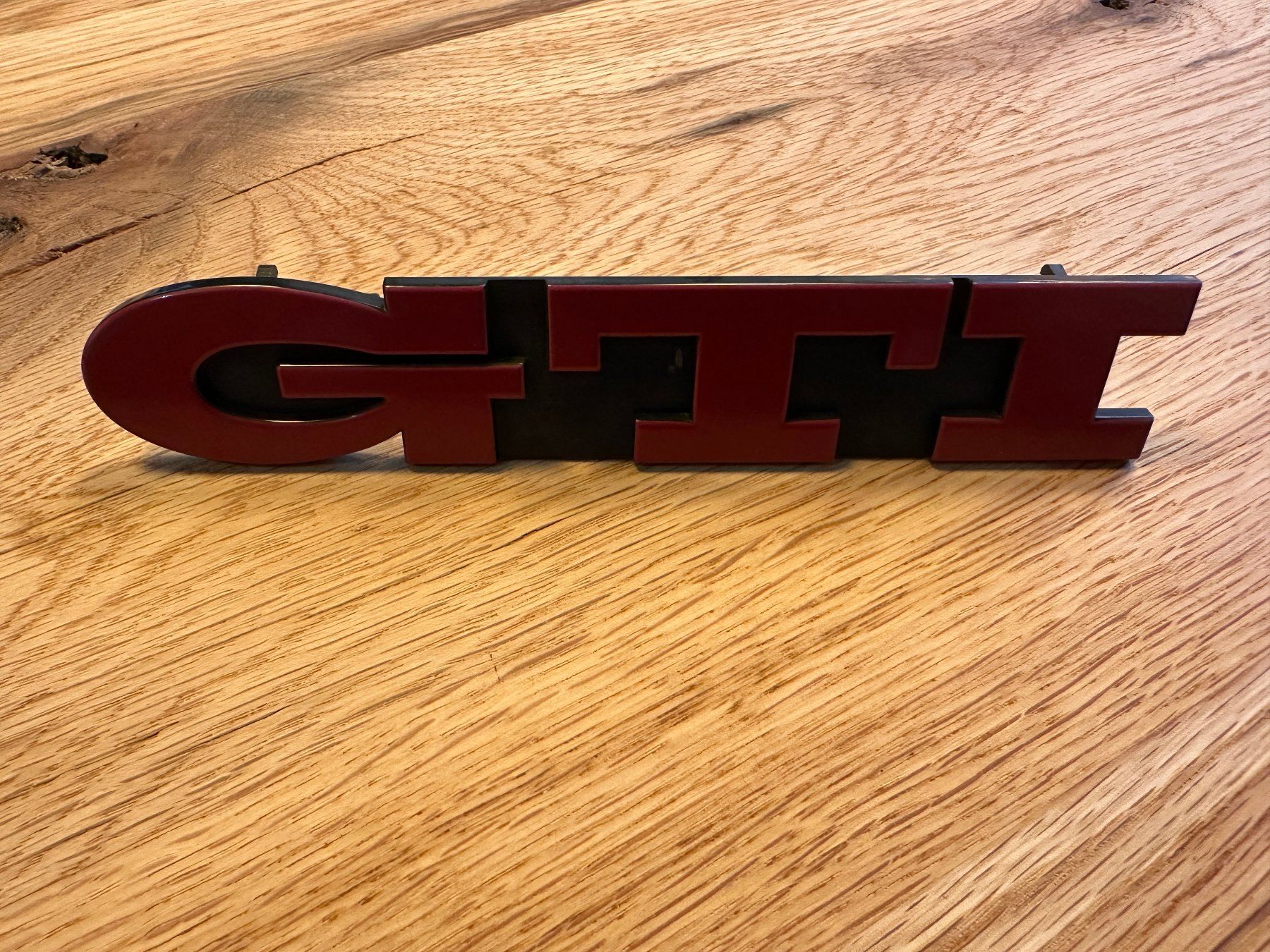 VW Tutti pezzi di ricambio auto: VW Golf GTI Emblem – Nuovo (secondo la descrizione) da Alpnachstad venduto da Rucksack10