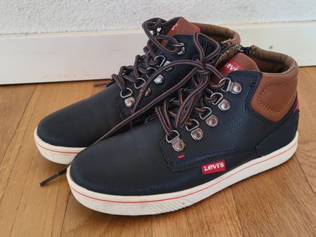 Chaussures  Levi's, taille 31  en cuir 