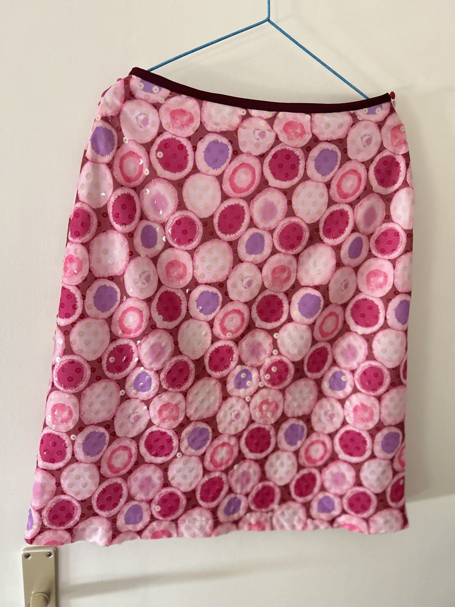 Jupes: Skirt pink patterned with sequins – D'occasion à Genève par Noemie.wrmsi 1