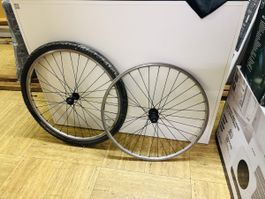 Laufradsatz 26’‘ Mavic X 221 Shimano Deore LX