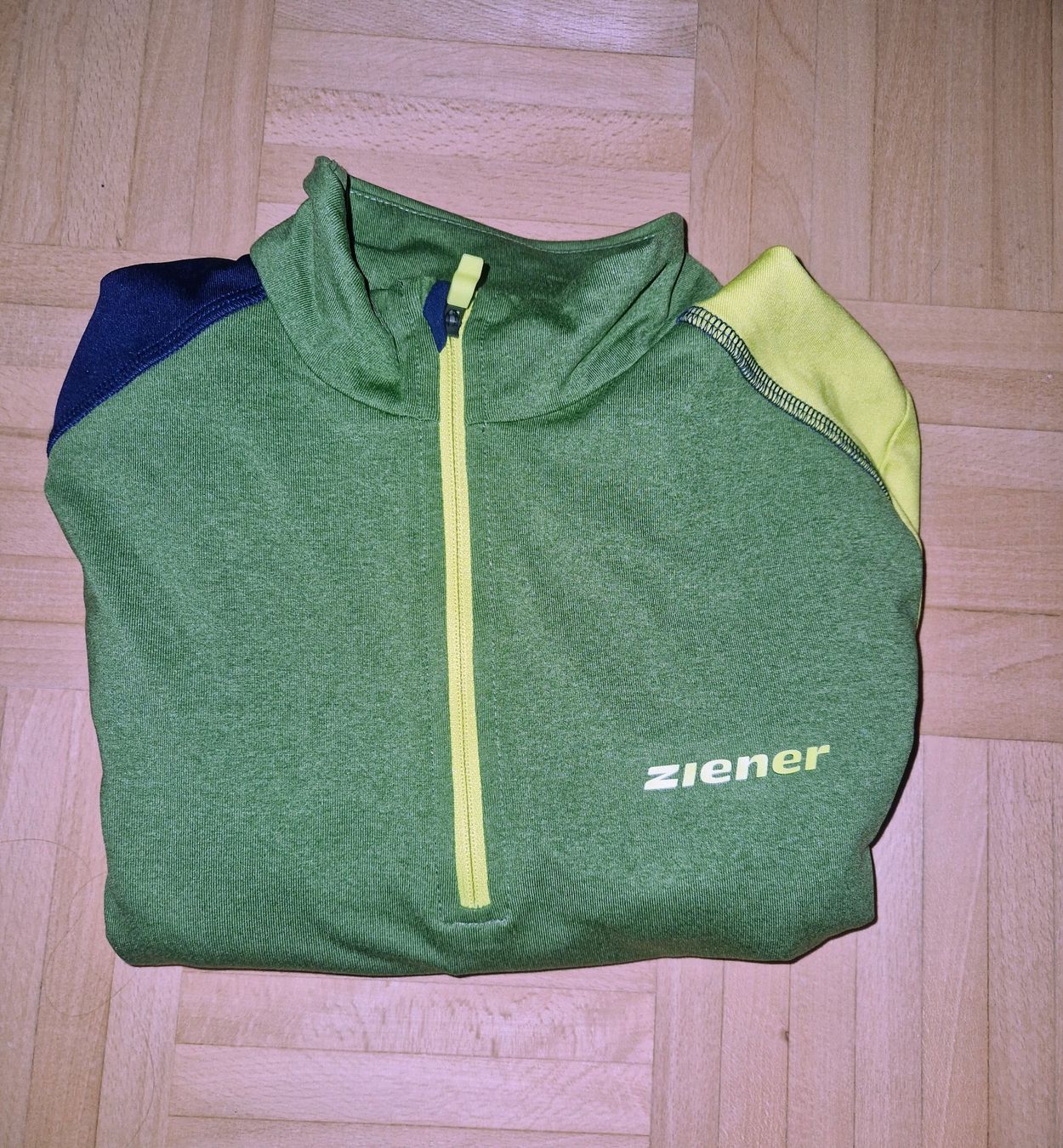Pullover & Sweatshirts: Ziener Pullover Grösse 164 guter Zustand – Gebraucht aus Lungern von jcj007
