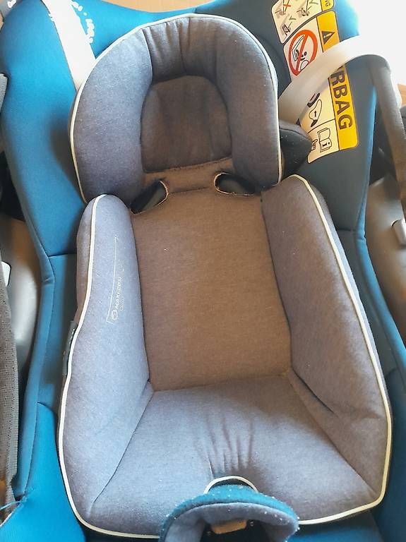 Maxi-Cosi Seggiolini per auto: Maxi Cosi inkl. Station – Usato da Diemtigen venduto da reutiger02