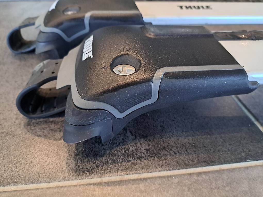 Thule Portapacchi: Dachträger THULE universalverstellbar – Usato da Hitzkirch venduto da miguman72 1