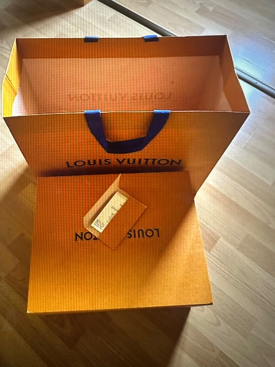 Louis Vuitton Borse da donna: Louis Vuitton, Low key hobo, Cognac – Usato da Bülach venduto da E_Di 7