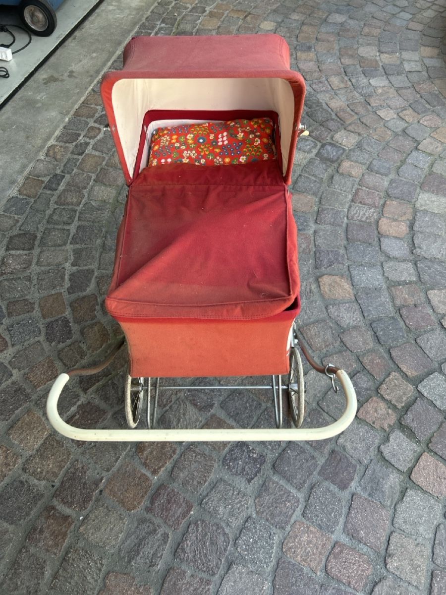Wisa Gloria Carrozzine per bambole: wisa gloria puppenwagen – Usato da villmergen venduto da roka1975 1