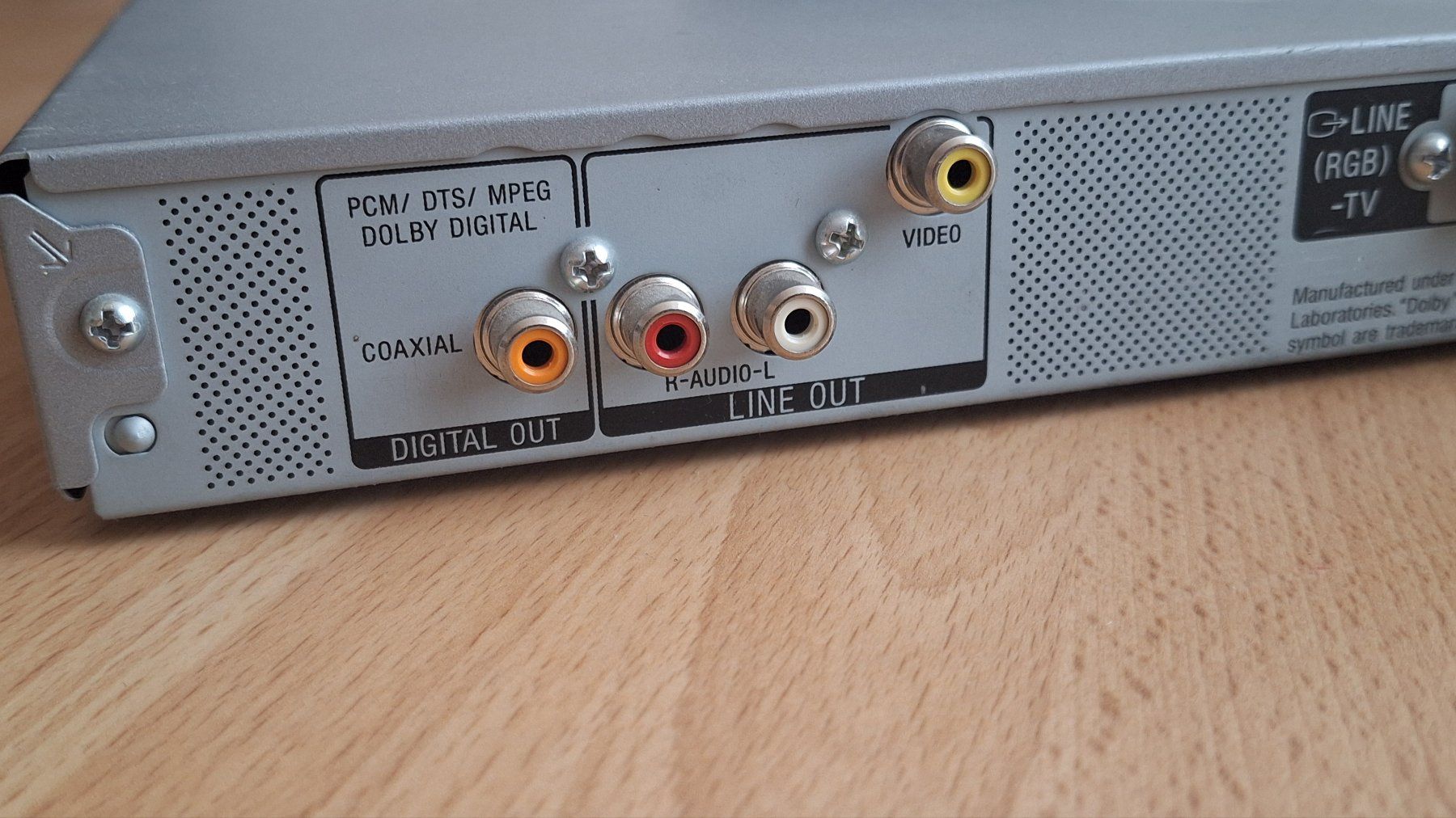 Tutti i DVDs: Sony DVD Player DVP-NS355 – Usato da Kriegstetten venduto da Justa 6