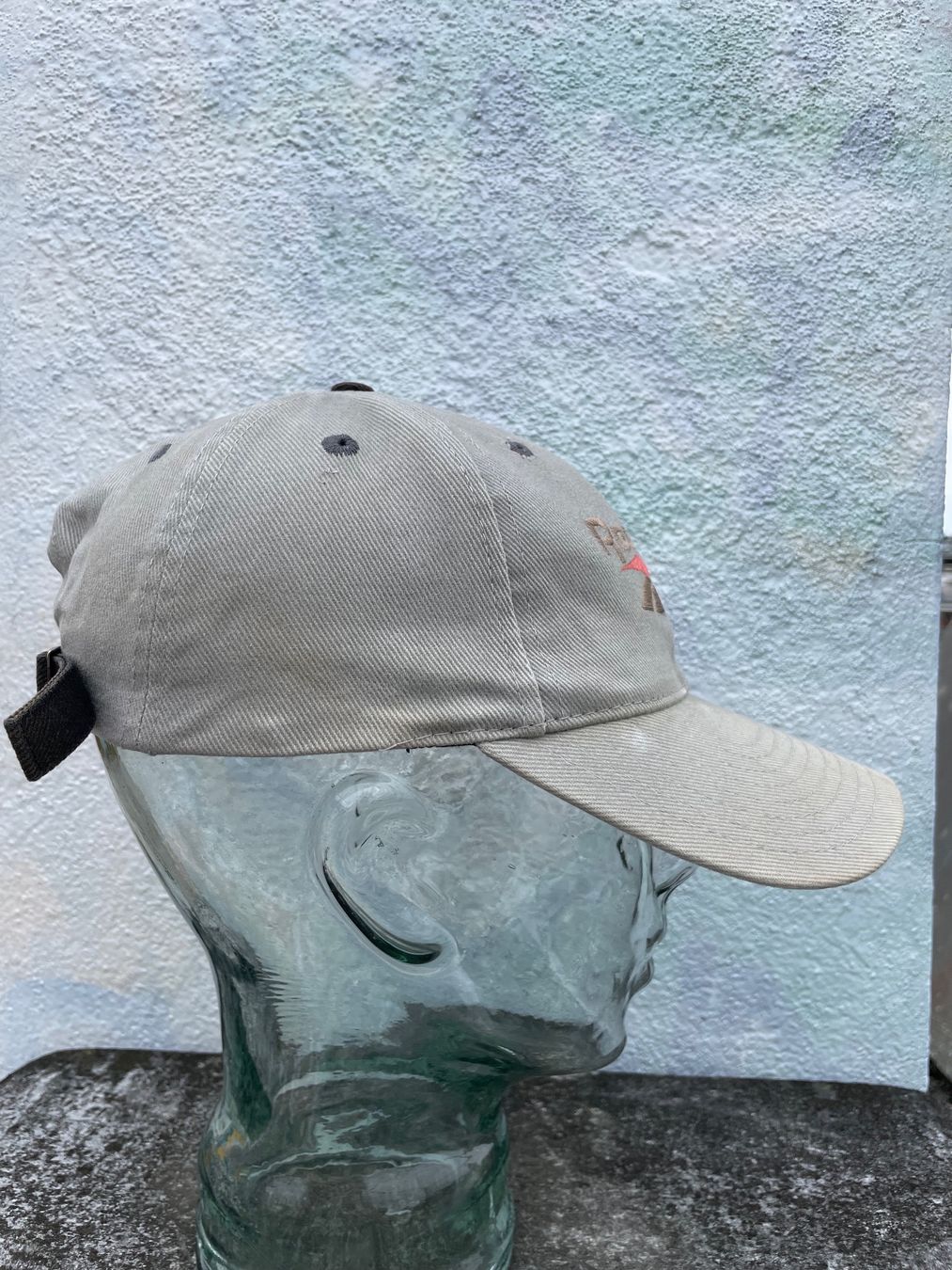 Reebok Copricapi, berretti & cappellini: Vintage 90s Cap Reebok – Usato da Zürich venduto da le_souk 1