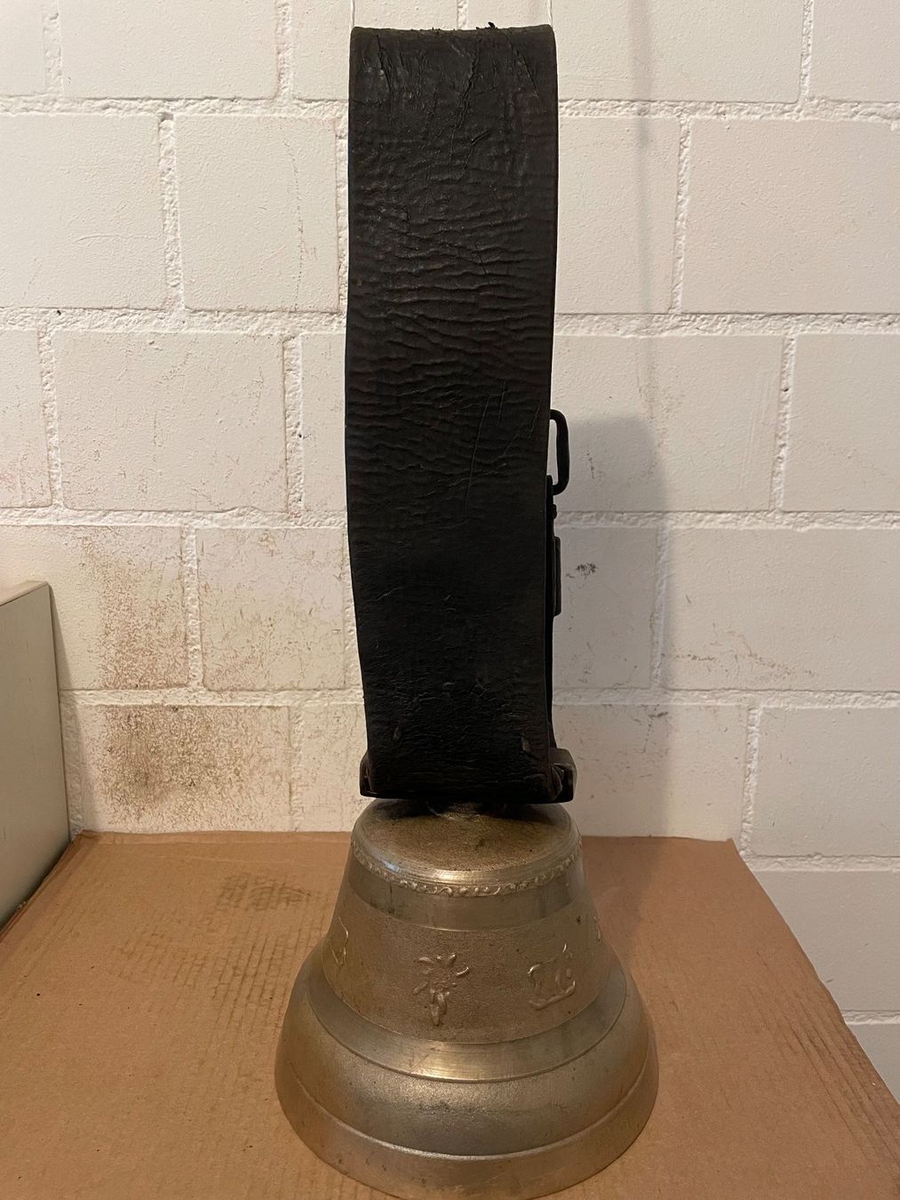 Campanacci mucche: Alte Peter Berger - Glocke ab 1.00 Fr. – Usato da Birrhard venduto da magisto52 6