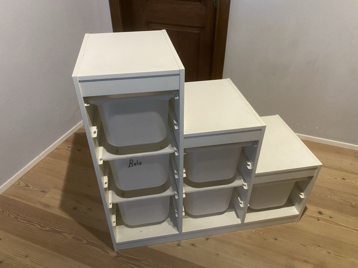 Scaffali: IKEA Gestell Trofast mit Boxen – Usato da Hünikon venduto da Luusi