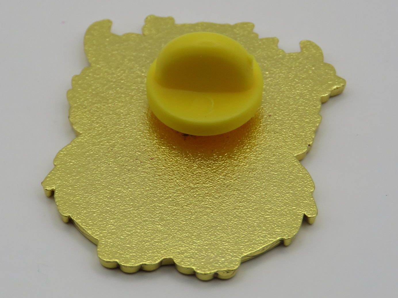 Spille & Fermagli: Ansteck Pin - Bunte EULE - Emaille -  3,3x2,5cm – Nuovo e nell'imballaggio originale da Grenchen venduto da Yamahwildstar16 3