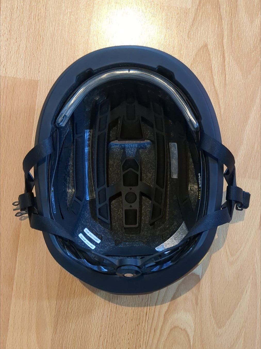 Oakley Caschi: Oakley Aro7 Lite Mips black Taille L with storage case – Usato da Bourguillon venduto da sellerfromthenet 1