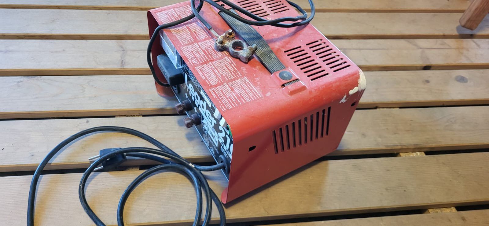 Ladegeräte: Batterieladegerät Profi Telwin Leader – Gebraucht aus Zürich von inf_8z82 1