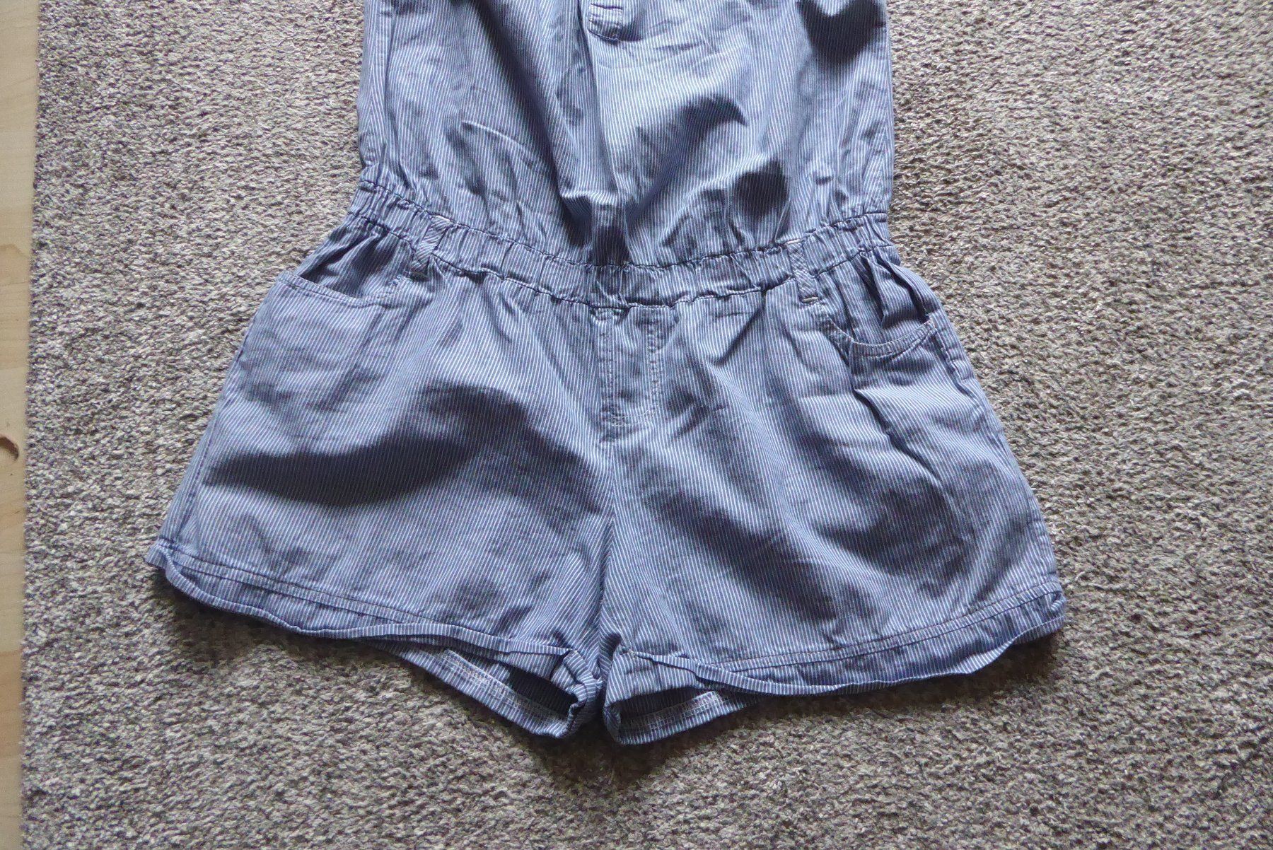 Jumpsuits: Sommer Jumpsuit Gr 40 Bund 40 cm RED – Gebraucht aus Sargans von Benziner 3