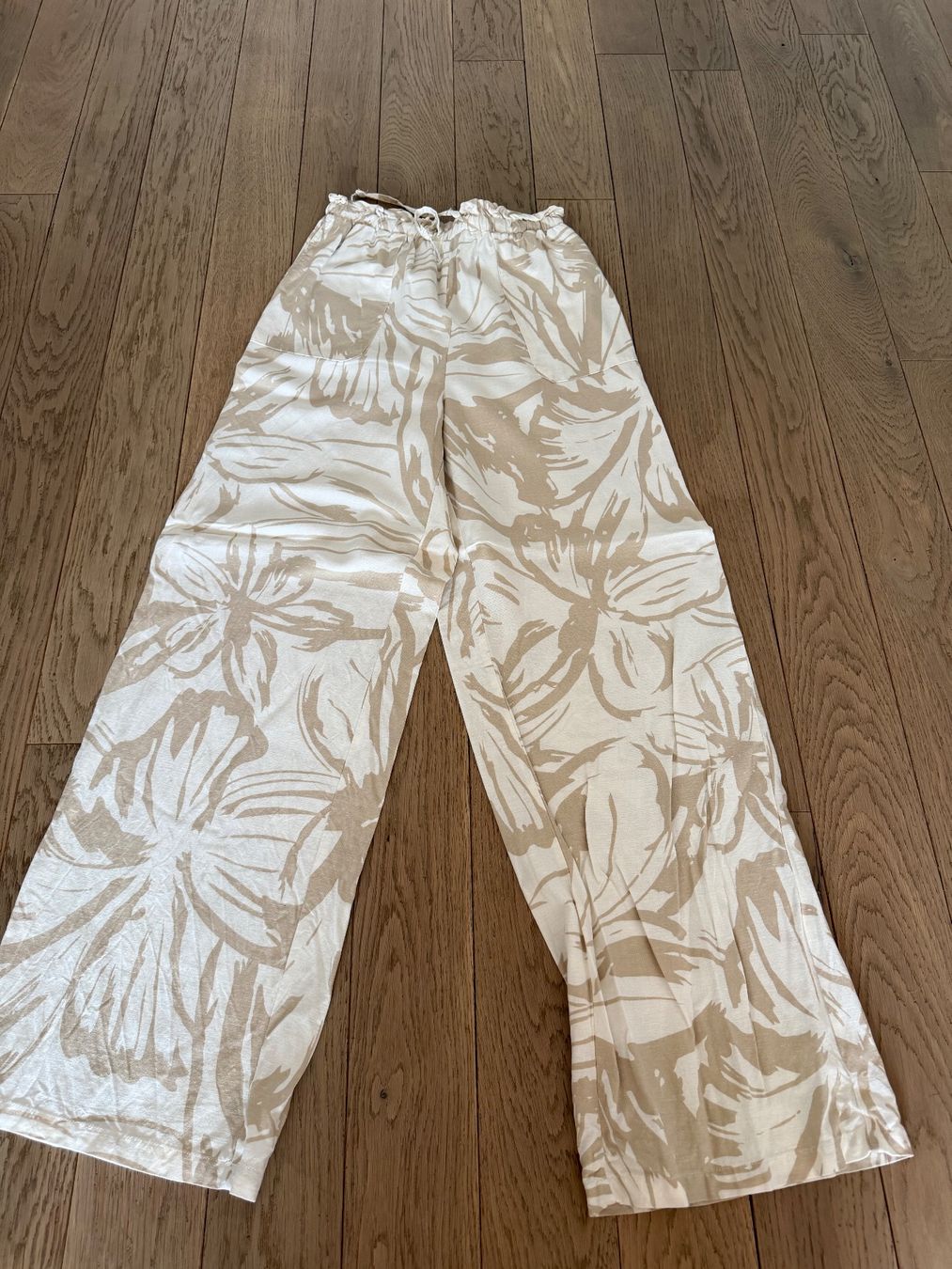 Hosen: Hose Gr. 34 Amisu – Neu (gemäss Beschreibung) aus Wiesendangen von gefion99 1