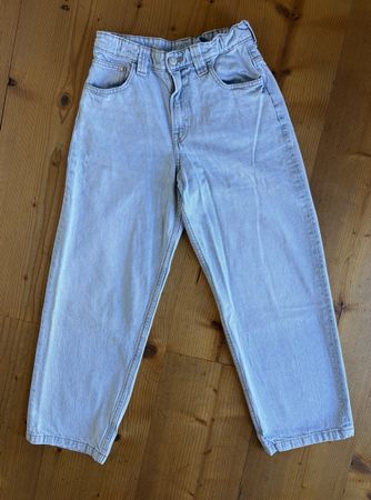 Comme neuf! Jean bleu clair baggy taille 158/12-13A
