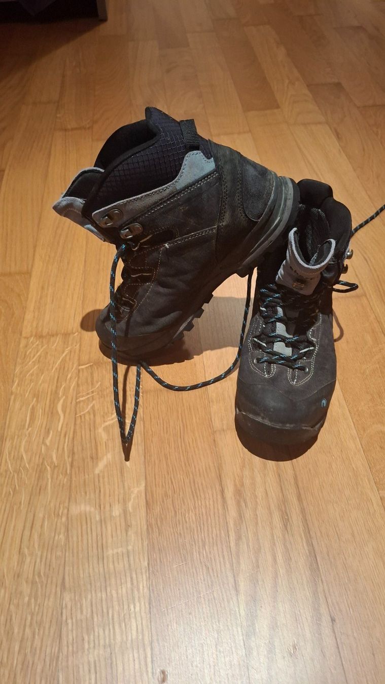 Sherpa Herrenschuhe: Wanderschuhe , Marke sherpa Grösse 38 – Gebraucht aus Rothenfluh von Sawi80 2