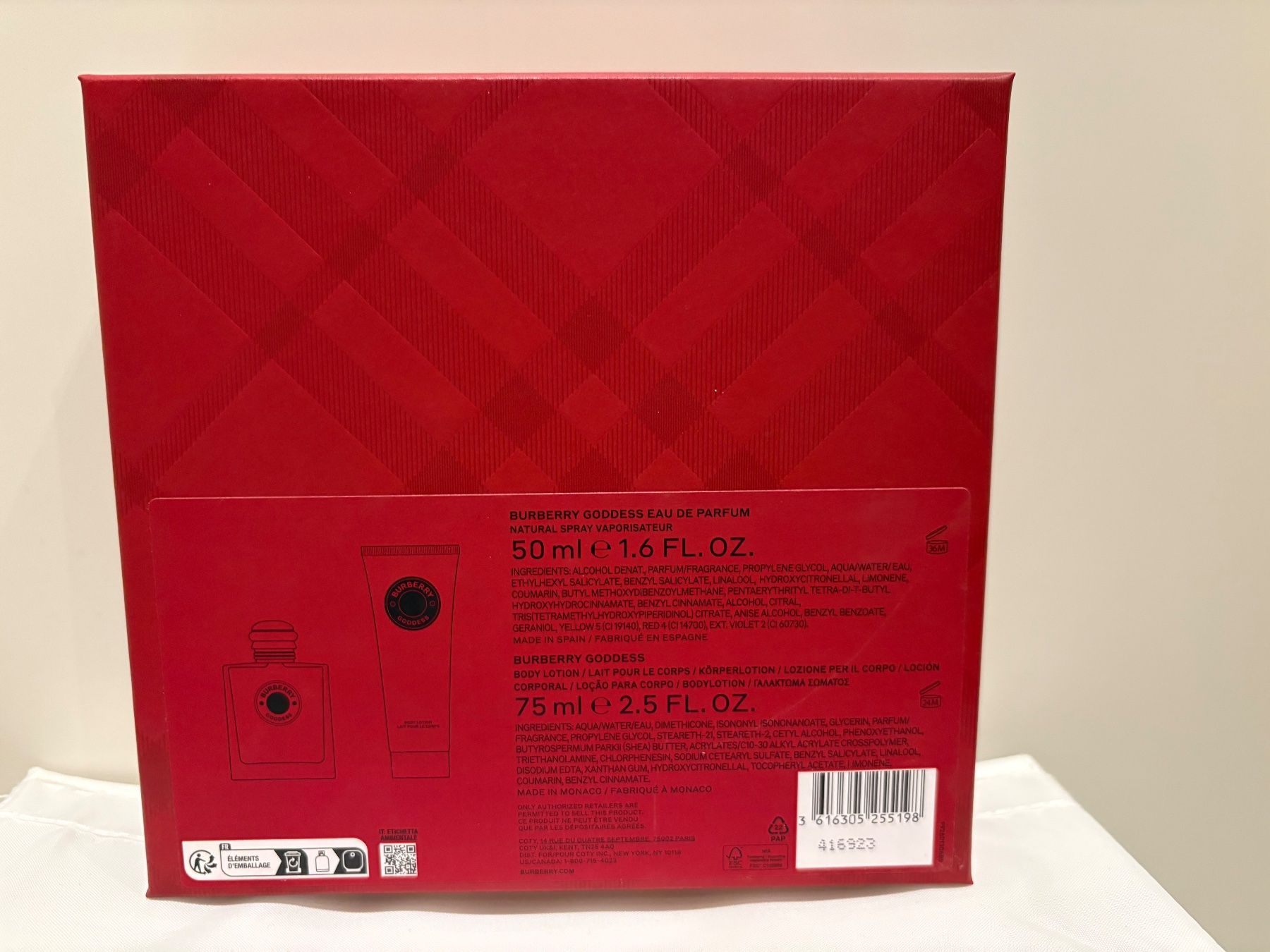 Burberry Profumi & Eau de Toilette: Burberry Goddess Eau de Parfum  50ml - Gift set - NEW – Nuovo e nell'imballaggio originale da Muzzano venduto da Sidney_3 1