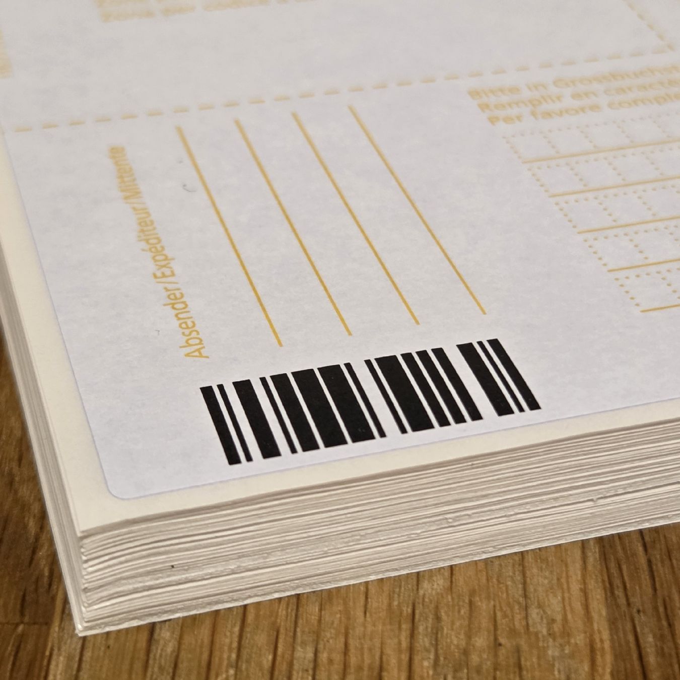 Sticker: Neue Schweizer Post Paketkleber 70 Stück  – Nuovo (secondo la descrizione) da Stans venduto da Ducati16 2