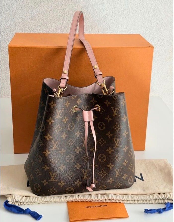 Louis Vuitton Sacs femmes: Louis Vuitton Néo Noé – D'occasion à Basel par Day18