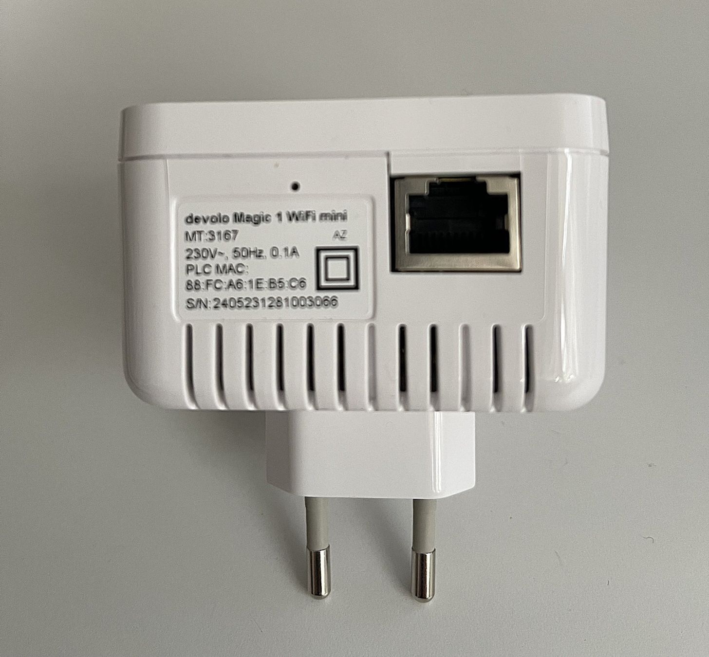 Devolo WiFi: devolo Magic 1 WiFi mini Starter Kit – Powerline WLAN Set – Usato da Ellighausen venduto da MiSola 5