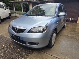 Mazda 2 1.4i B04 