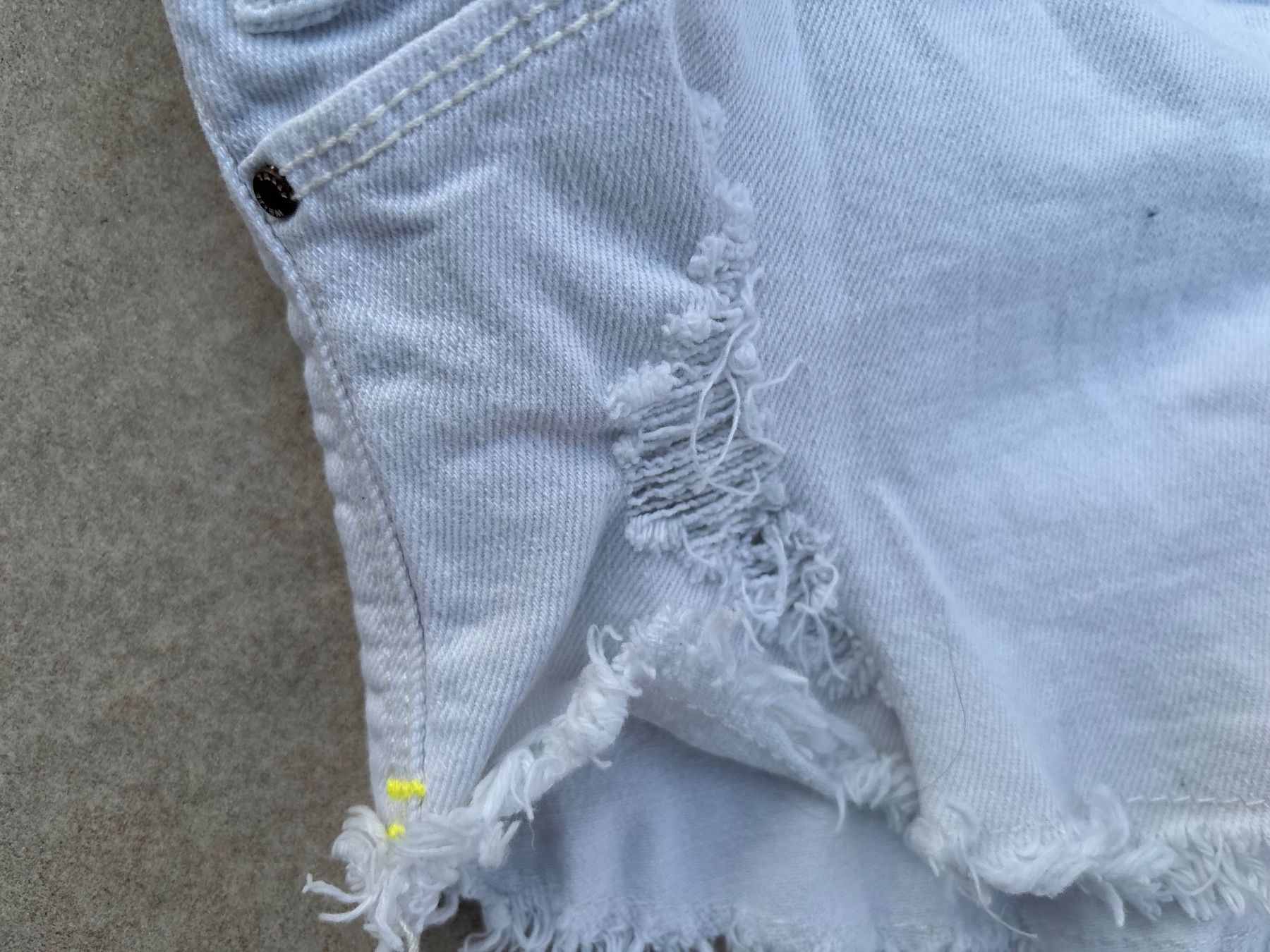 Pantalons: 34_Denim – D'occasion à St-George par elena27 3