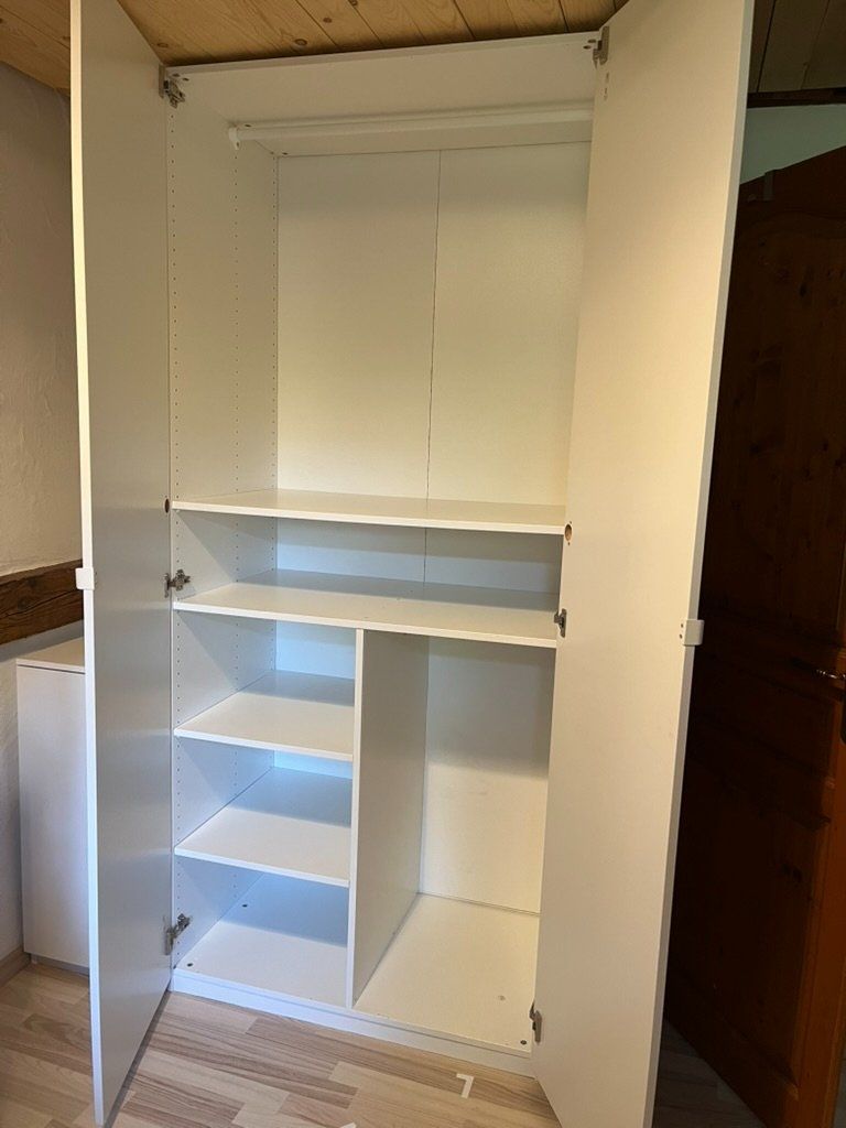 Ikea Armadi: Ikea Pax Schrank DIY Einbau – Usato da Combremont-le-Petit venduto da tim_57gl 1