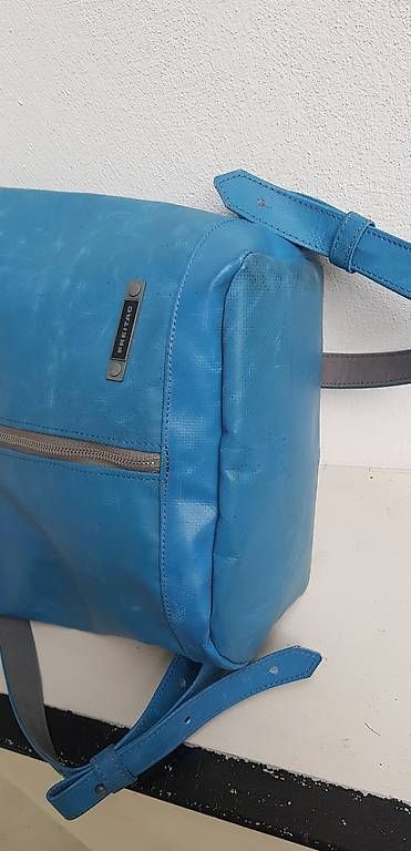 Freitag Zaini: Freitag Rucksack Woolf Blau, Neuwertig! – Usato da Bern venduto da Lepidoptera11 2