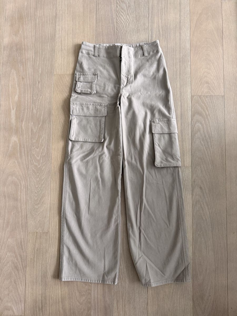 Hosen: TNA Cargo Pants Beige Size 2 New Condition – Gebraucht aus Meilen von tan_v628