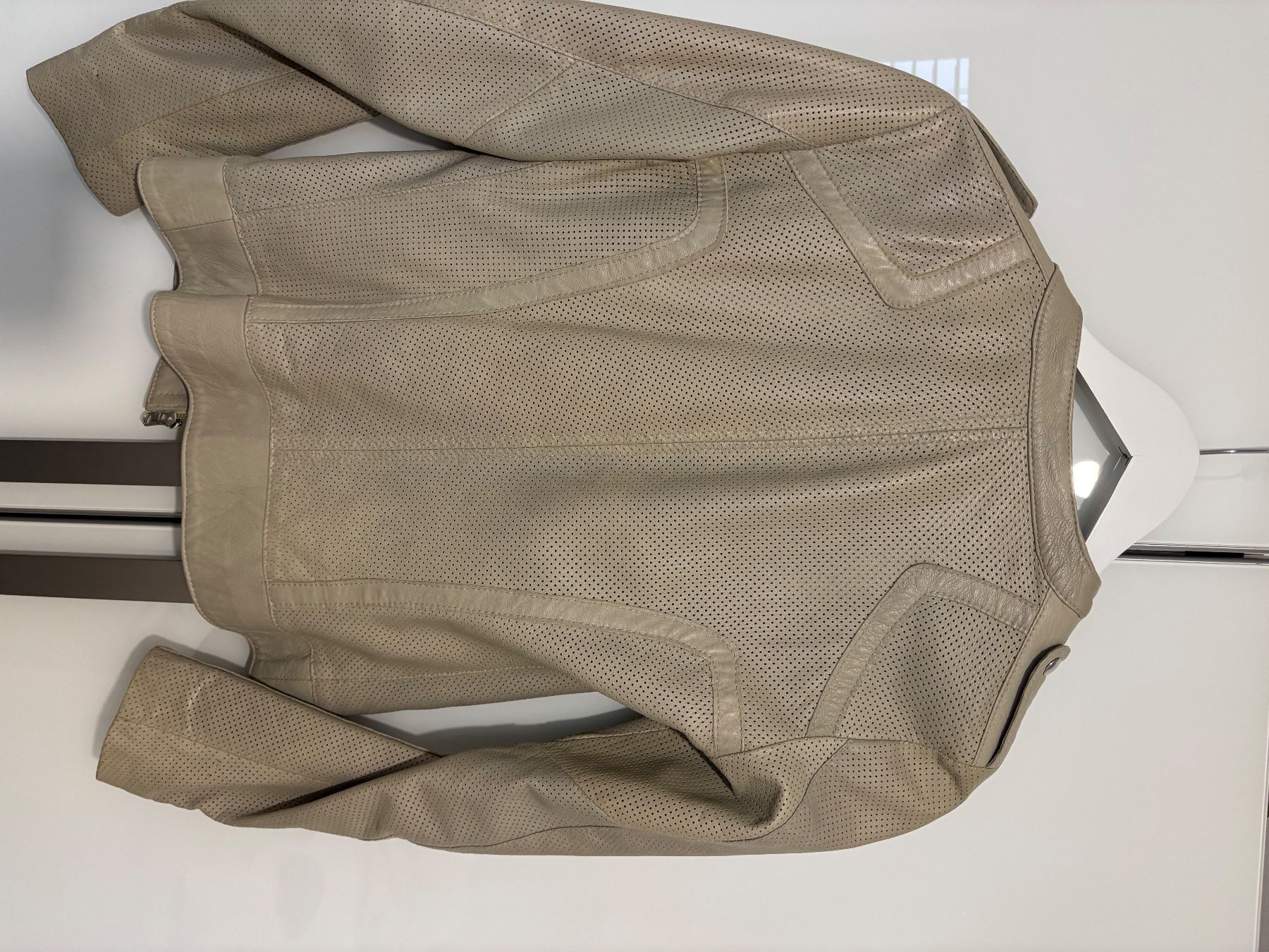 Giacche: Leonardo beige/graue Lederjacke – Usato da Duebendorf venduto da tom_lp2m 1