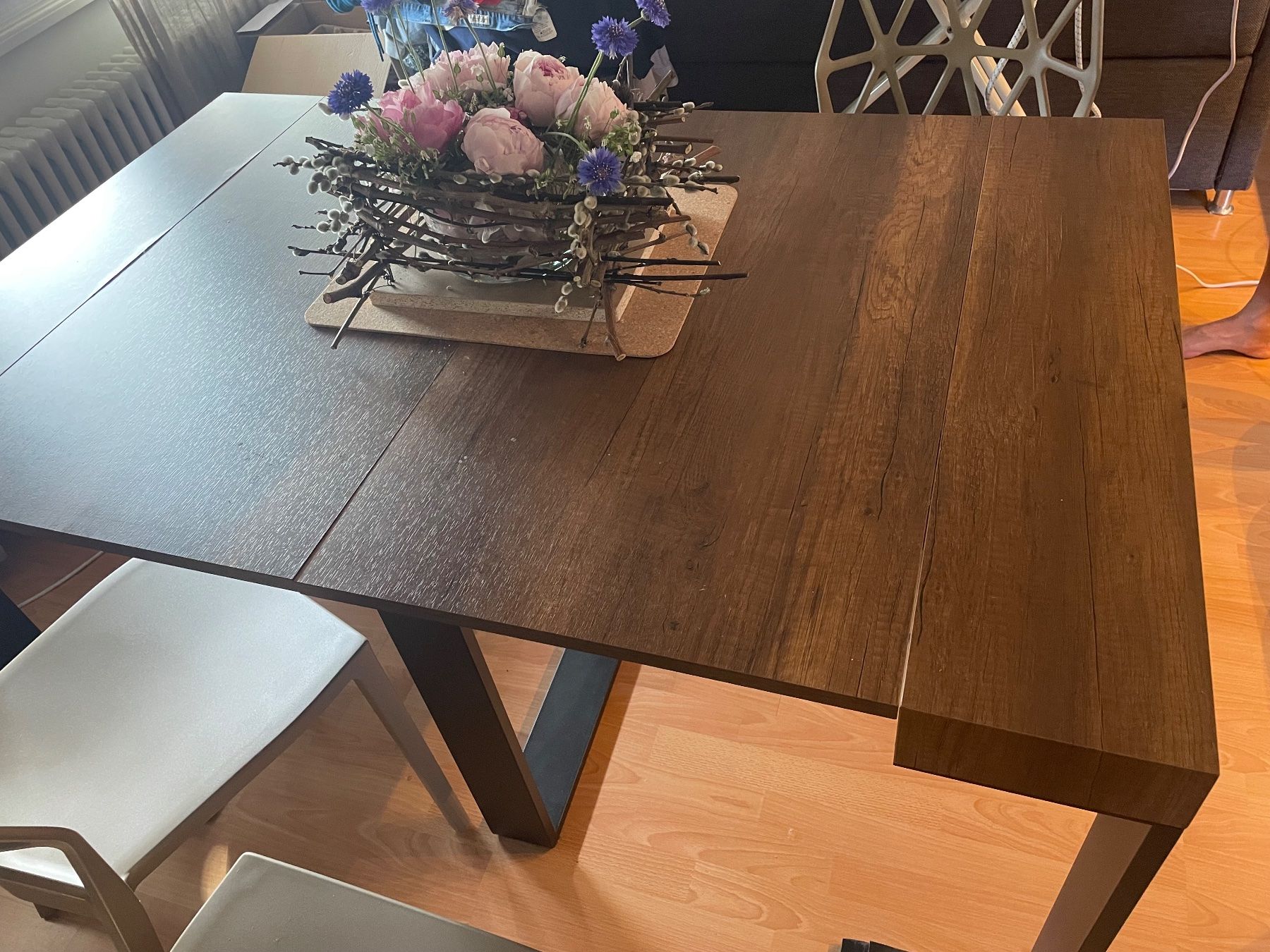 Tavoli: Table à manger, design moderne, parfait! – Usato da Perly venduto da cri_q98z 1