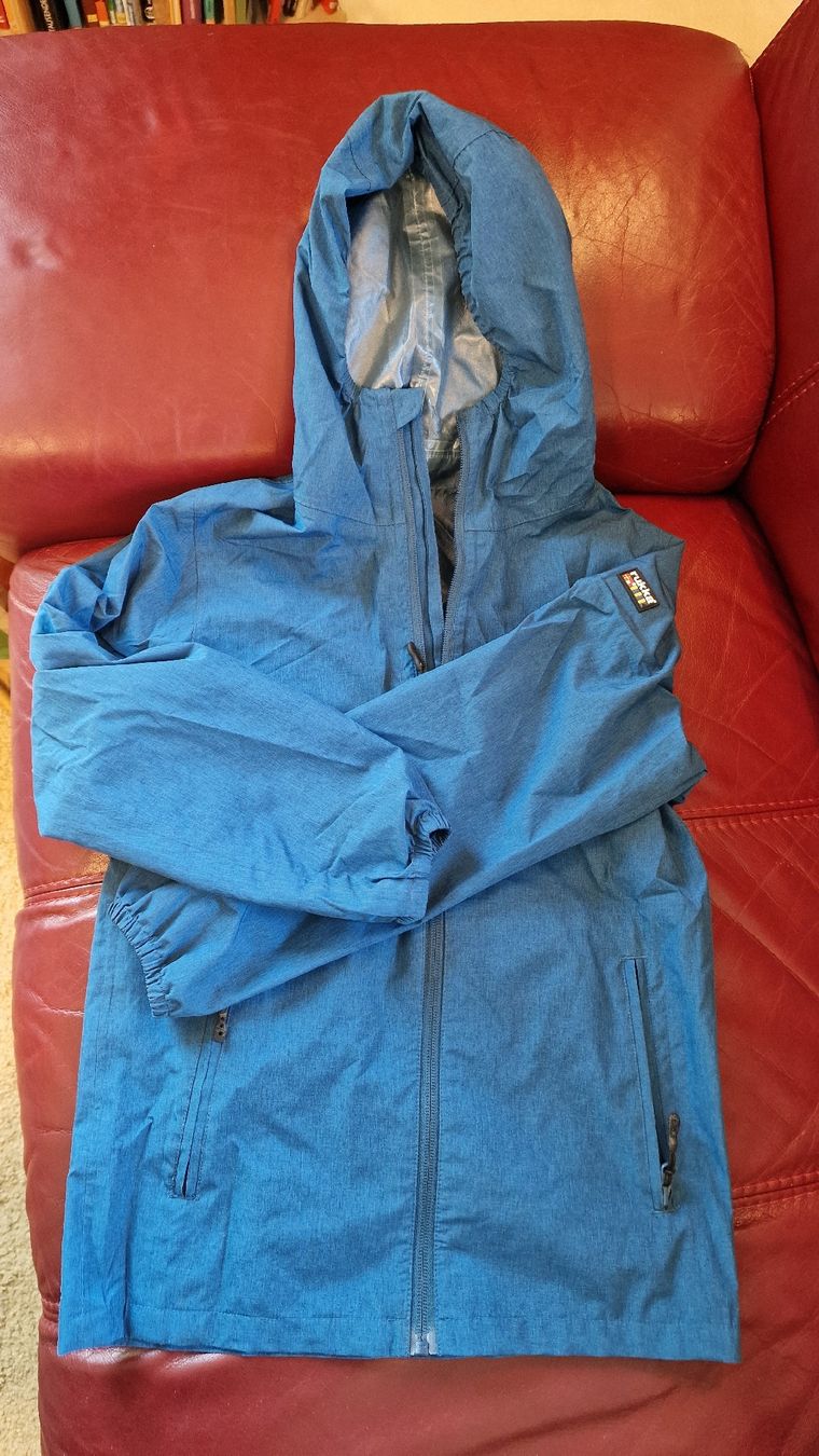 Lotti & Set di vestiti: Mädchenkleider Herbst 134/140 – Usato da Sachseln venduto da Norantima 2