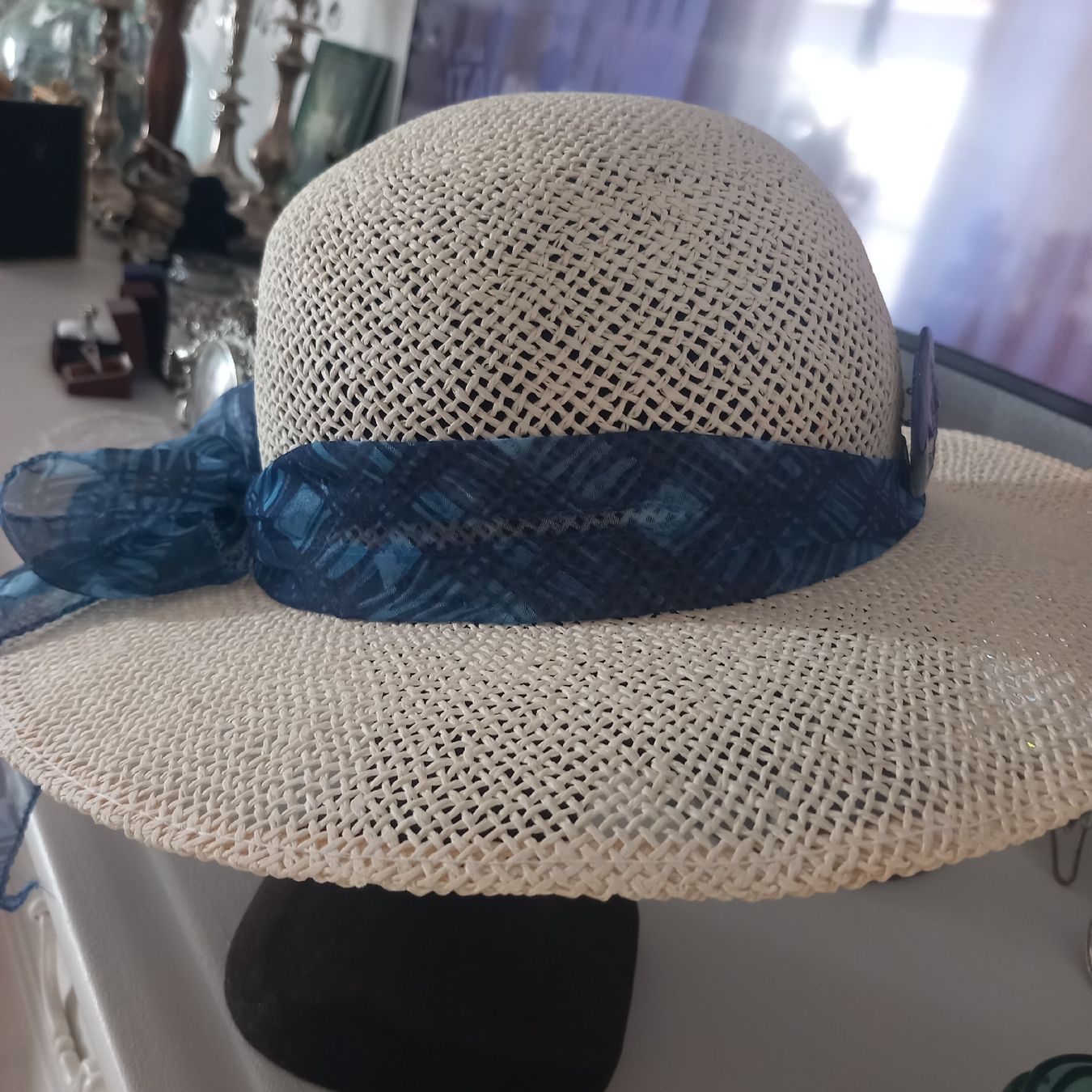 Chapeaux, bonnets & casquettes: Cooler Sommerhut m. Brosche – D'occasion à Aegerten par gismolini 3