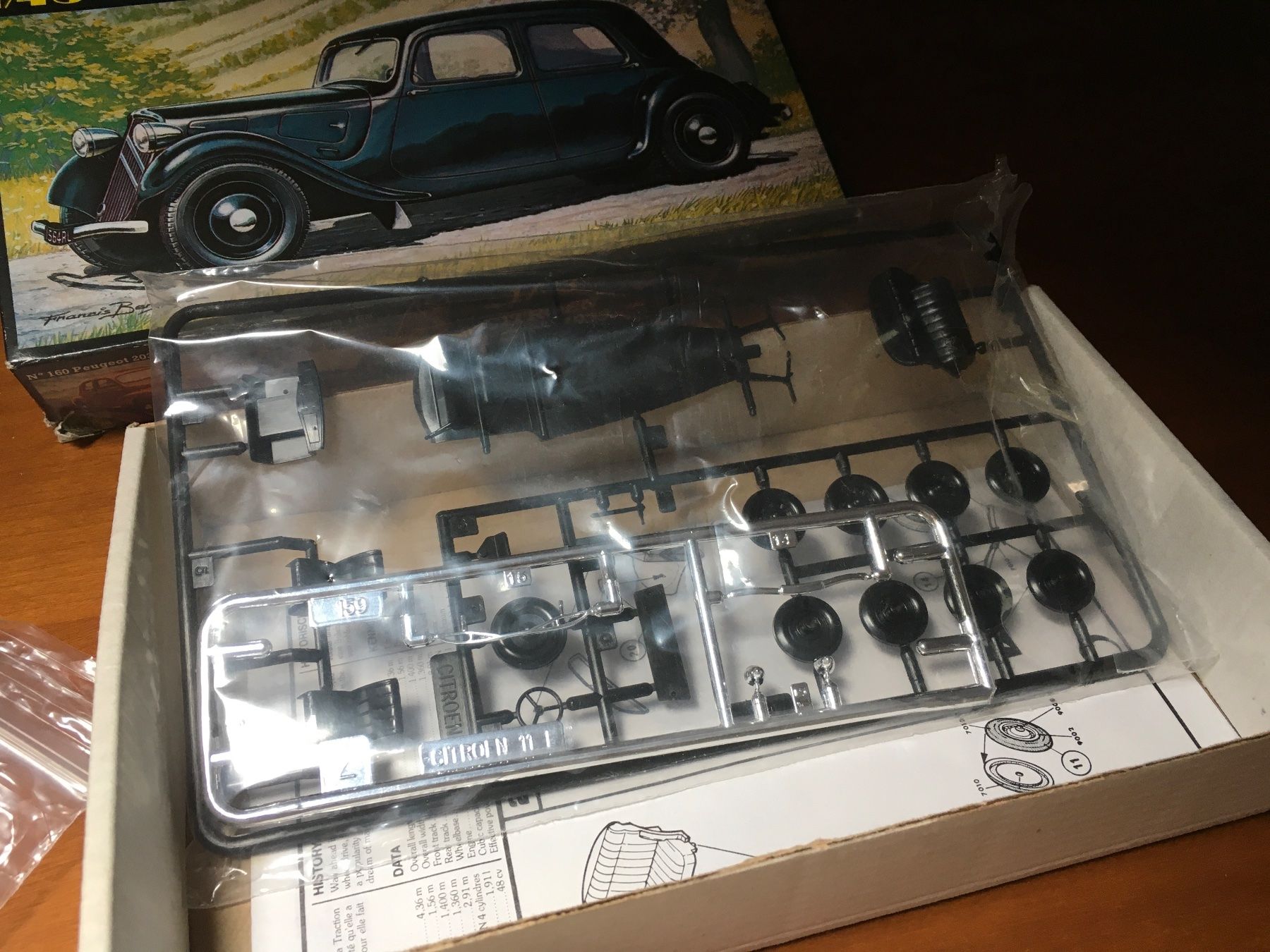 Citroën Modellini d'auto: Citroen 11 CV L 1939 - 1/43 Heller – Nuovo (secondo la descrizione) da Wohlen AG venduto da PrivatSammlung 2